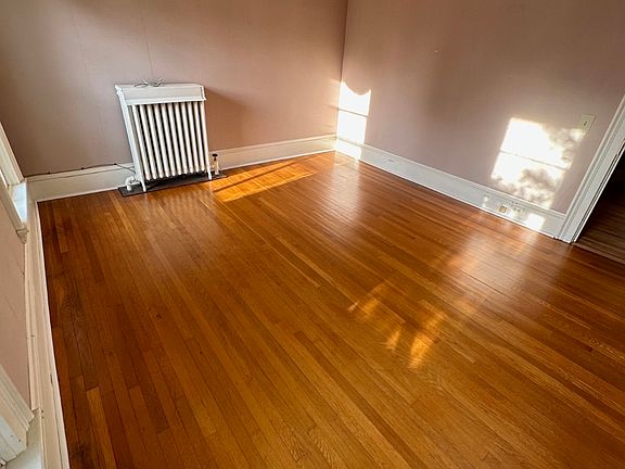 2nd image of 119 W North St #3