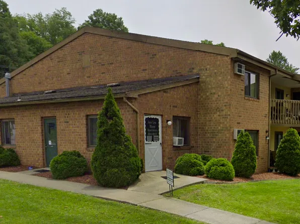 Jane Lew Manor, 9 Trolley St #1B-1Ba-640Sqft, Jane Lew, WV 26378