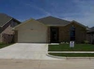 1321 Camden Yard Dr, Burleson, TX 76028