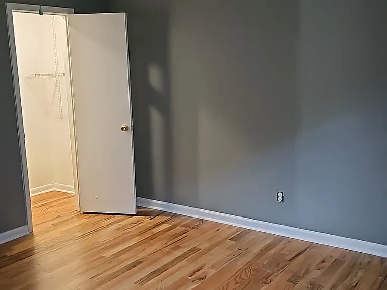 Bedrooms 2