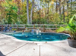 2720 Kendrick Dr, Charlotte, NC 28214