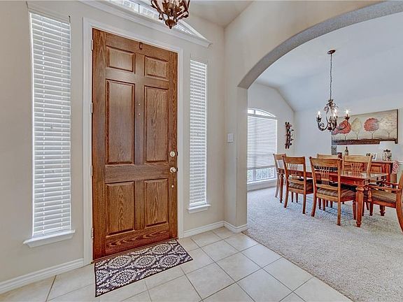 3rd image of 4812 King Harbor Ct