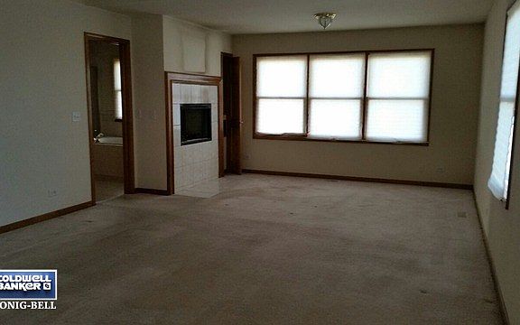 5th image of 25624 W Sunnymere Dr
