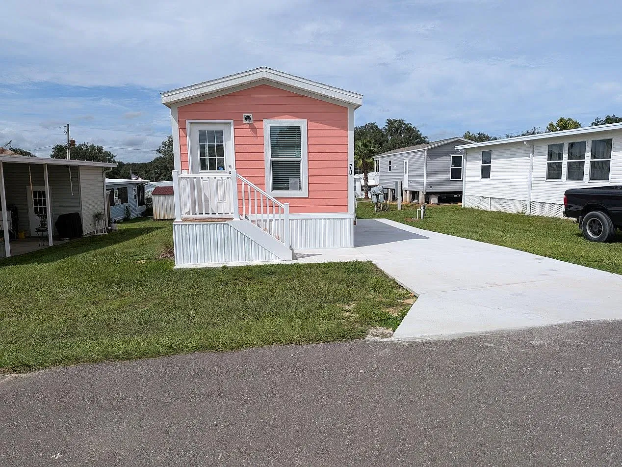1 bed, 1.0 bath, $1,099 — Photo 1