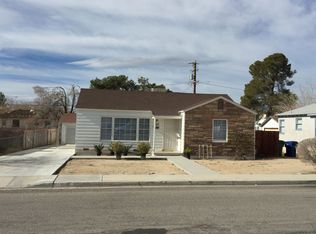 325 Balsam St, Ridgecrest, CA 93555