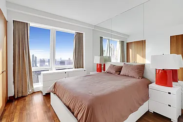 Rented by BARNES New York