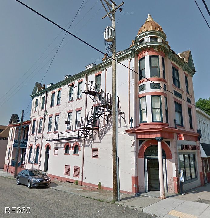 1st image of 636 E Warrington Ave #5834768