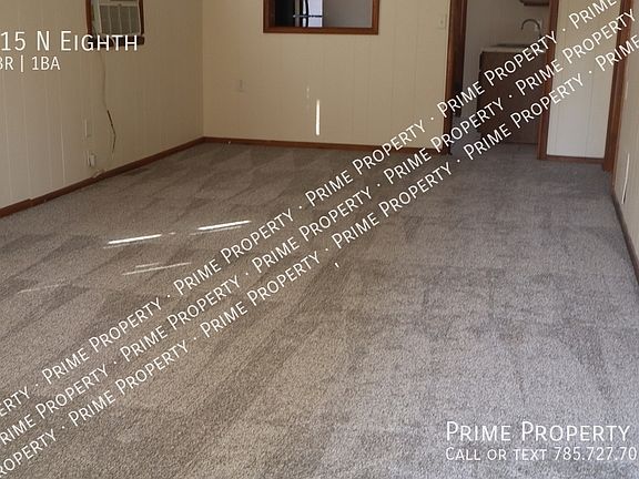 2nd image of 915 N 8th St