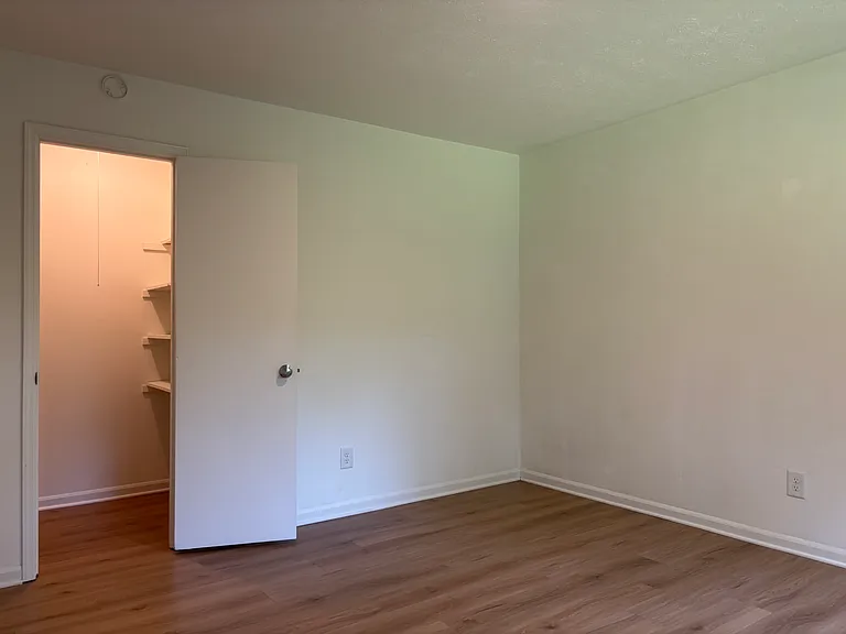 146 Jackson St #10 — Photo 10