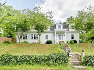 105 Midvale Dr, Huntington, WV 25705