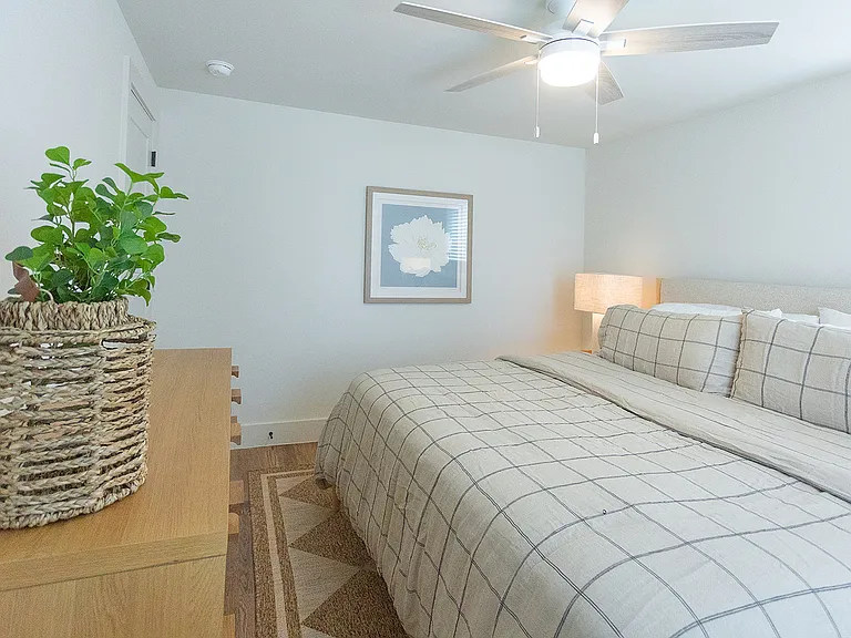 245 S 2nd St #201 — Photo 17