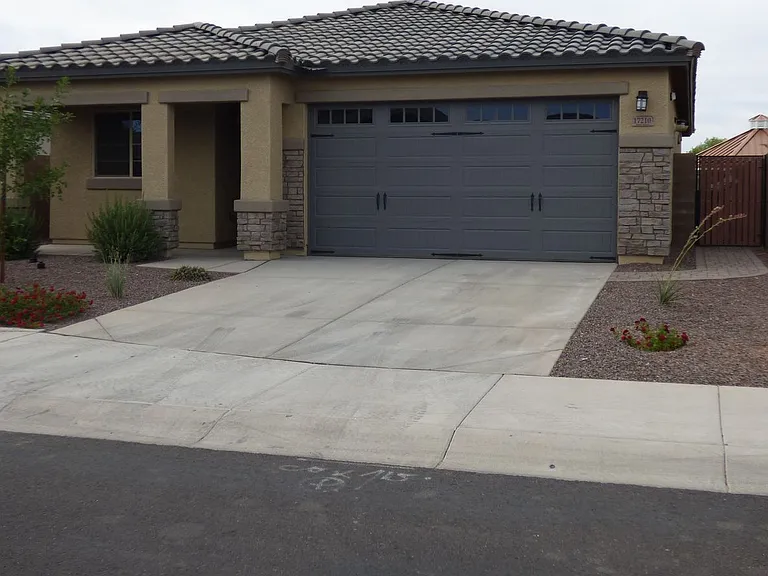 17210 W Diana Ave — Photo 2