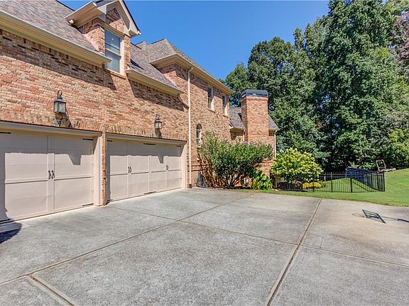 2nd image of 4768 Ardmore Ln