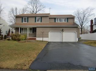 227 Taylor Rd, Paramus, NJ 07652