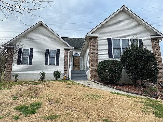 1st image of 113 Serenity Cir