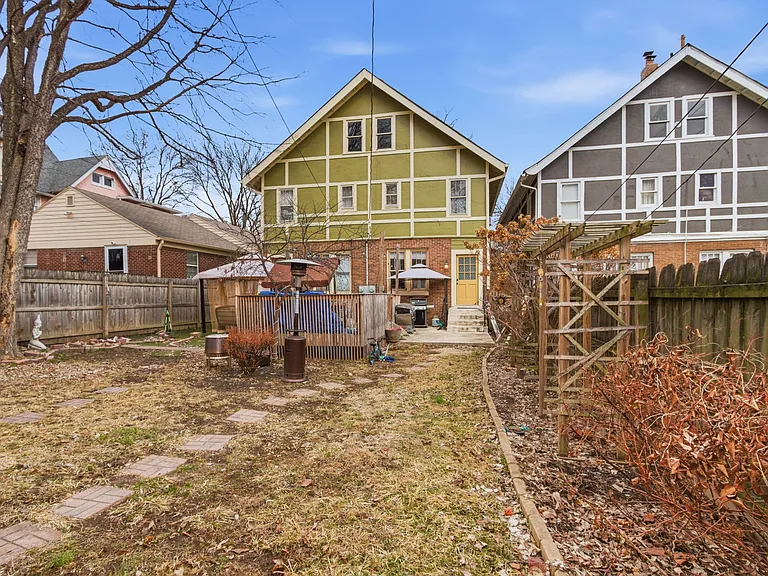 510 Woodruff Place Middle Dr — Photo 24
