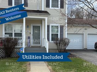 89 Barrett Dr, New Windsor, NY 12553