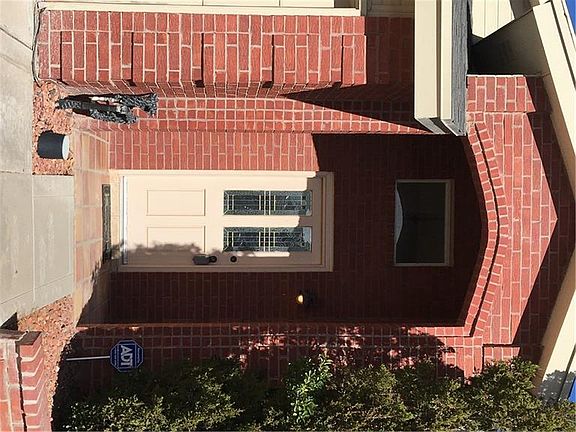 2nd image of 7347 Luz De Lumbre Ave