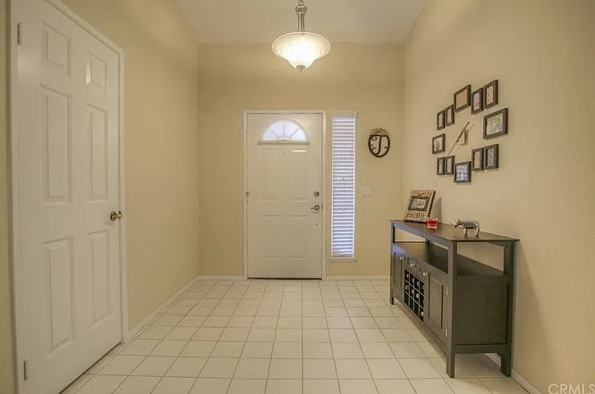 1319 Zirconia St — Photo 3