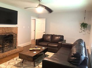 1370 8th St NW, Hickory, NC 28601