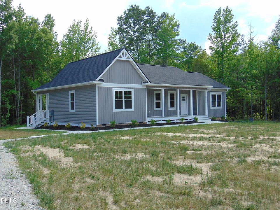 1st image of 417 Berry Hill Dr