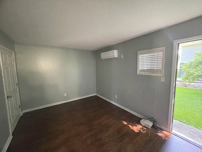 106 Wilshire Ave SW #1 — Photo 9