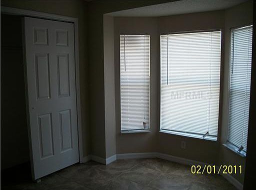 3rd image of 1144 Jade East Ln