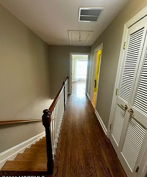 15 Chapin Ave — Photo 11