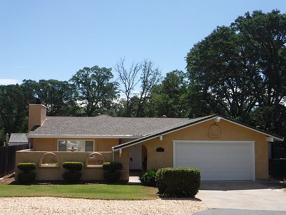 3rd image of 2573 Deer Trail Ln