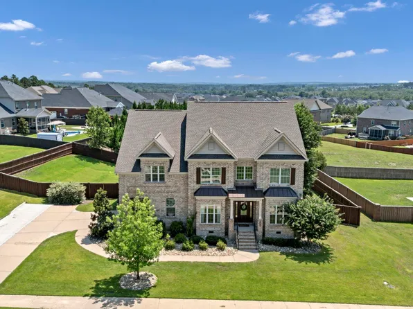 717 Broad Leaf Dr, Elgin, SC 29045