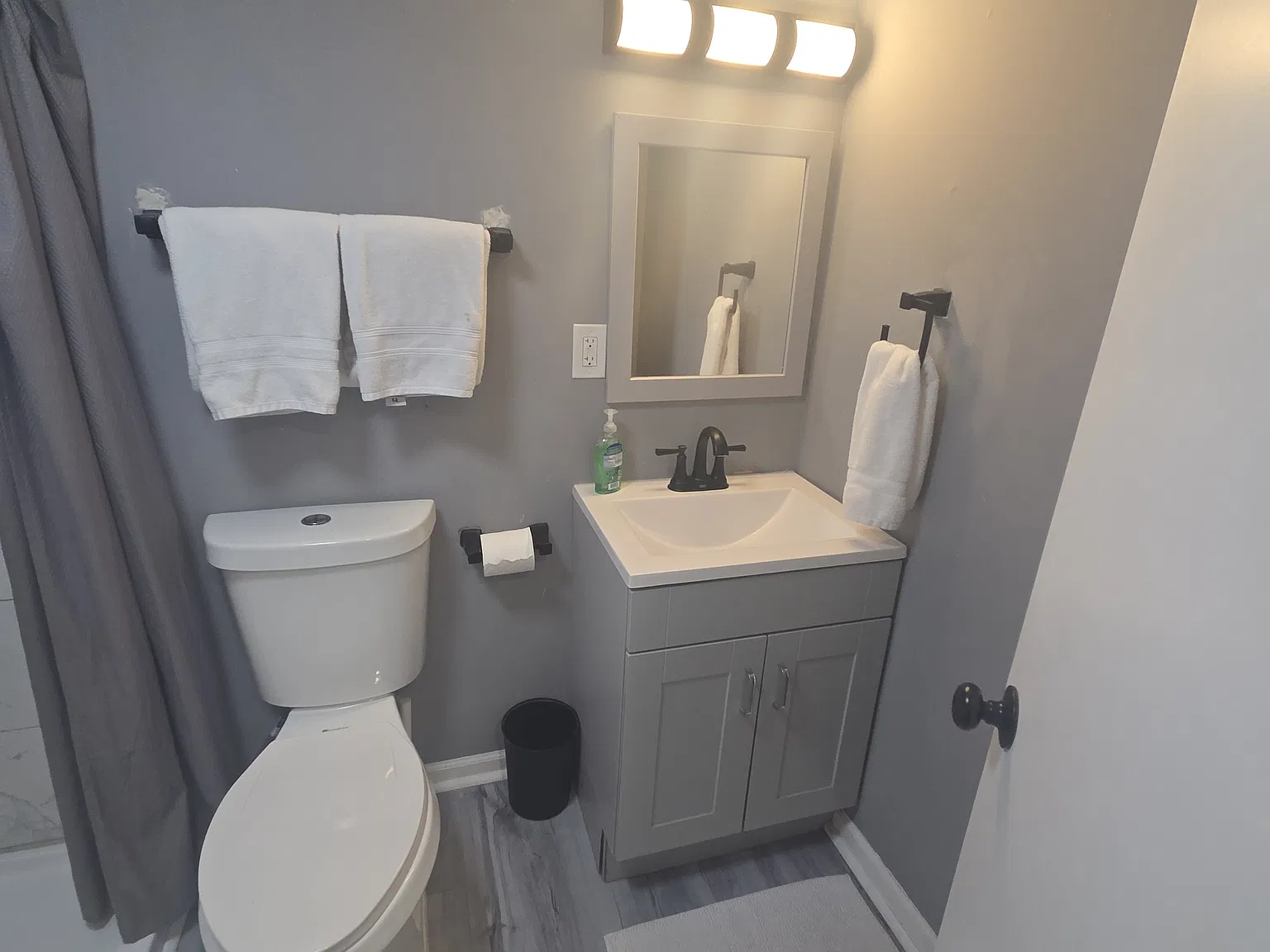 4 bed, 1500 sqft, $2,300 — Photo 3