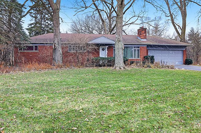 1st image of 17W201 Hillside Ln