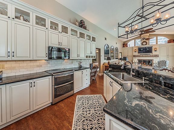 5th image of 220 Turtle Creek Cir