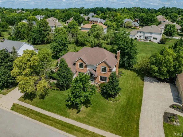 2306 Longleaf Dr, Fort Wayne, IN 46814