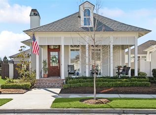 137 Poplar Grove Ln, Covington, LA 70433