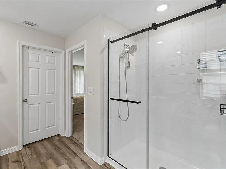 4023 Gardenia Ave — Photo 51