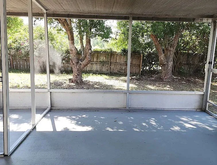 1414 Coppertree Dr — Photo 12