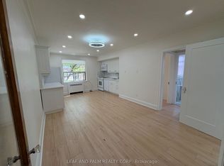 870 Millwood Rd #48, Toronto, ON M4G1W6