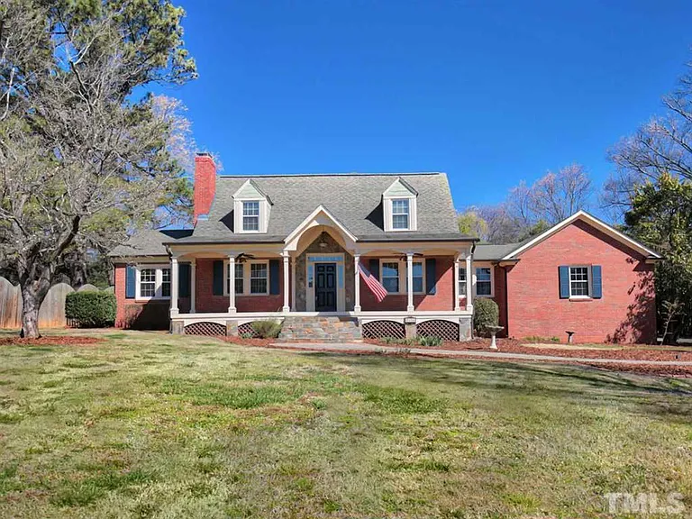 2105 New Bern Ave — Photo 1