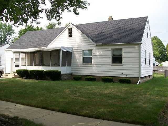 2nd image of 3409 Beaumont Dr