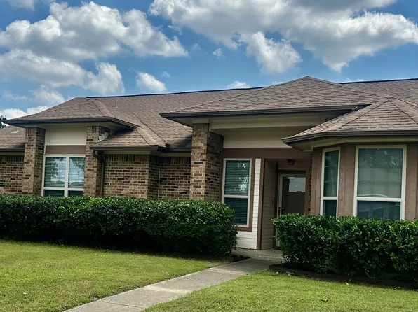 2726 Collins Blvd, Garland, TX 75044