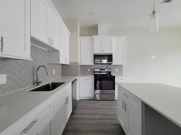 8316 Curry St #A — Photo 28
