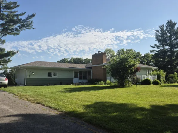 715 E Alta Vista Ave, Ottumwa, IA 52501