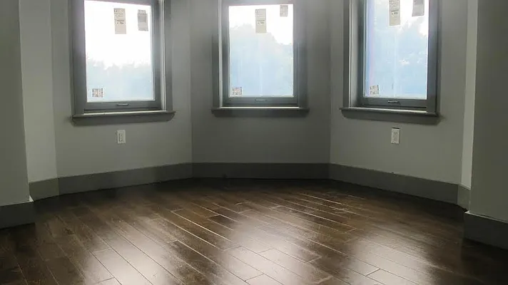 Rented by P Management | media 10