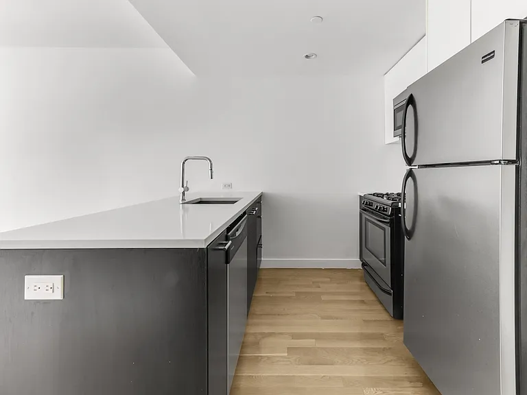 316 Bergen St #7-3 — Photo 2
