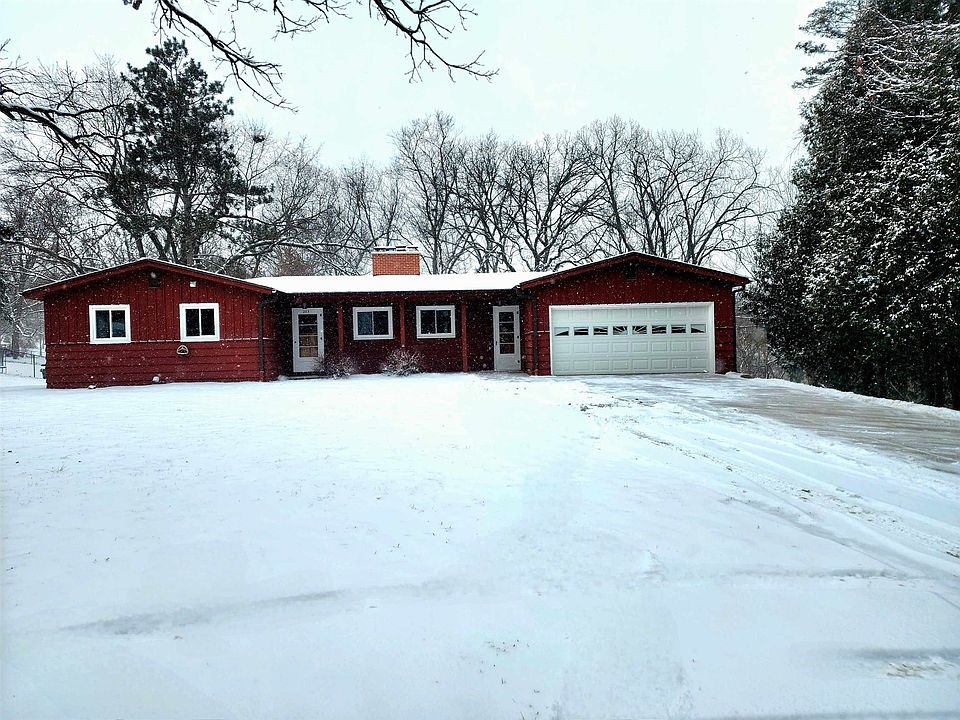 1st image of 200 Preston Dr