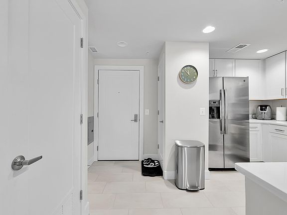 5th image of 50 Florida Ave NE APT 419