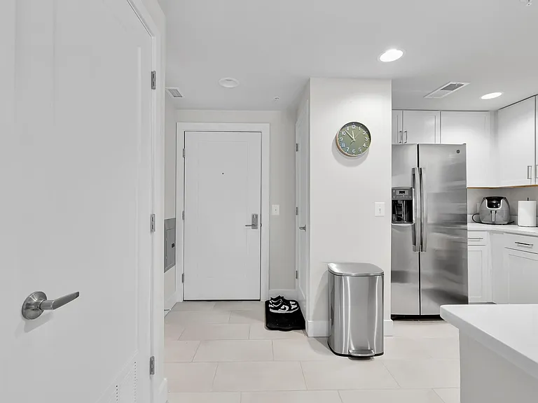 50 Florida Ave NE #419 — Photo 5