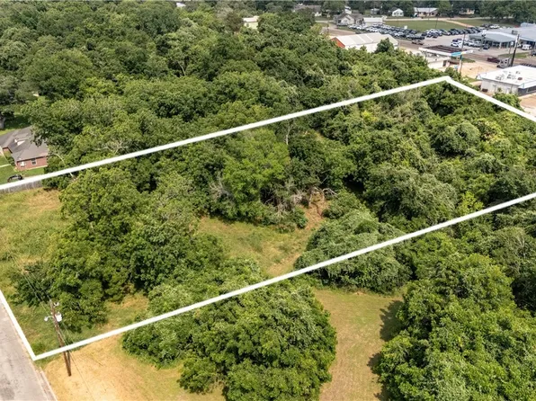 0 Kroschel St, Hallettsville, TX 77964