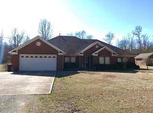 1011 Sleepy Hollow Rd, Myrtle, MS 38650